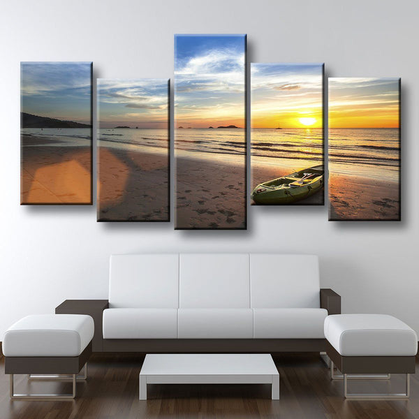 Beached Kayak - Amazing Canvas Prints